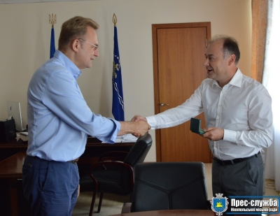 Міський голова Львова Андрій Садовий пропонує всім українцям відвідати нікопольський краєзнавчий музей