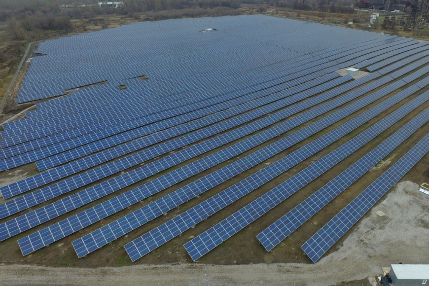 Перша сонячна станція у Нікополі побудована, зелений тариф ухвалено, відкриття очікується наприкінці січня