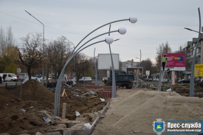 Закінчуються роботи з благоустрою нової алеї