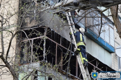 На вулиці Микитинській горіла квартира