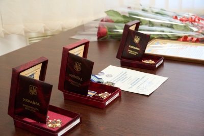 Військовослужбовців Нікополя відзначили державними нагородами