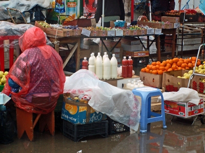 Стихійна торгівля - потенційна небезпека для споживача!